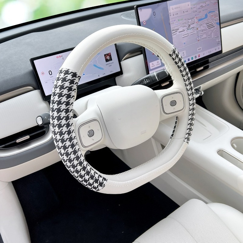 غطاء عجلة قيادة رفيع للغاية وم - مراجعة Car Accessories Website وسعره