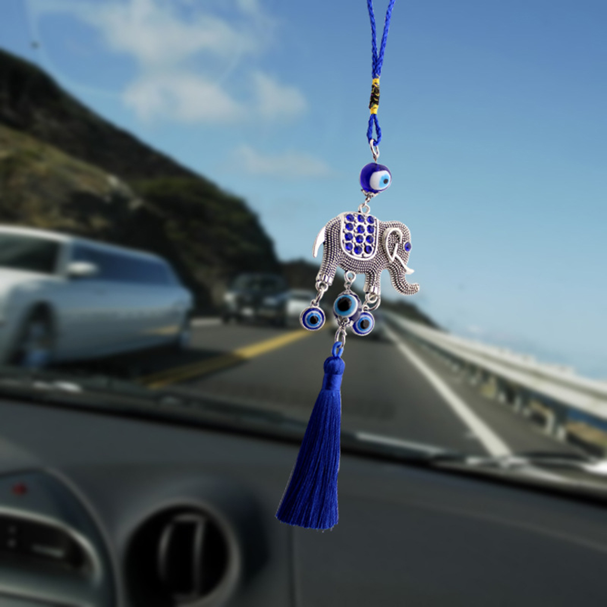 قلادة سيارة على شكل فيل مخصصة  - مراجعة Car Accessories Evil Eye وسعره
